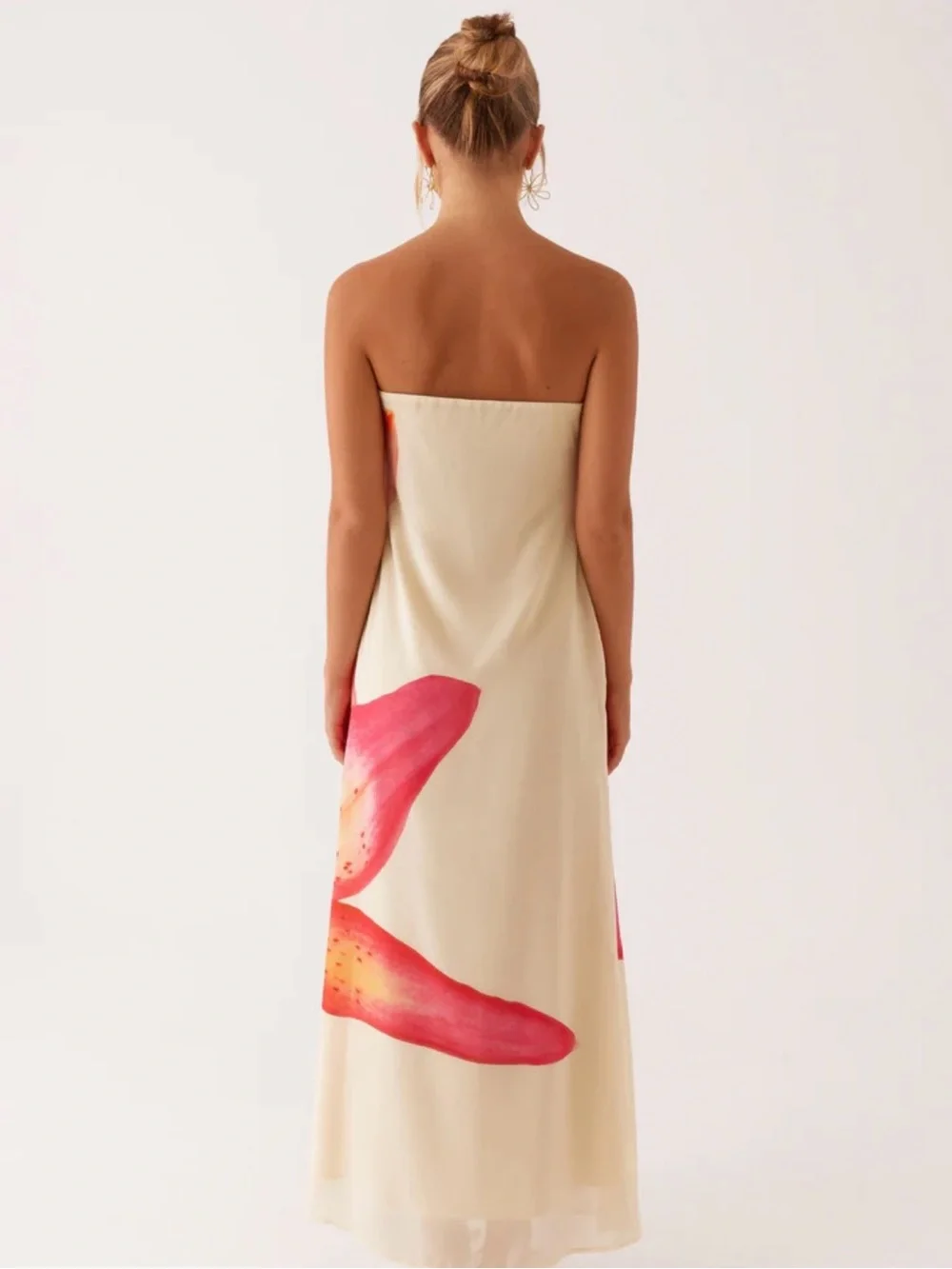 Peppermayo “Darcy Maxi Dress - Yellow Floral” - Picture 2 of 3